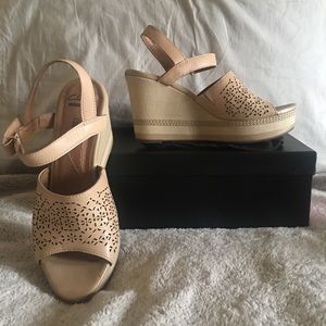 Clark’s wedge shoes